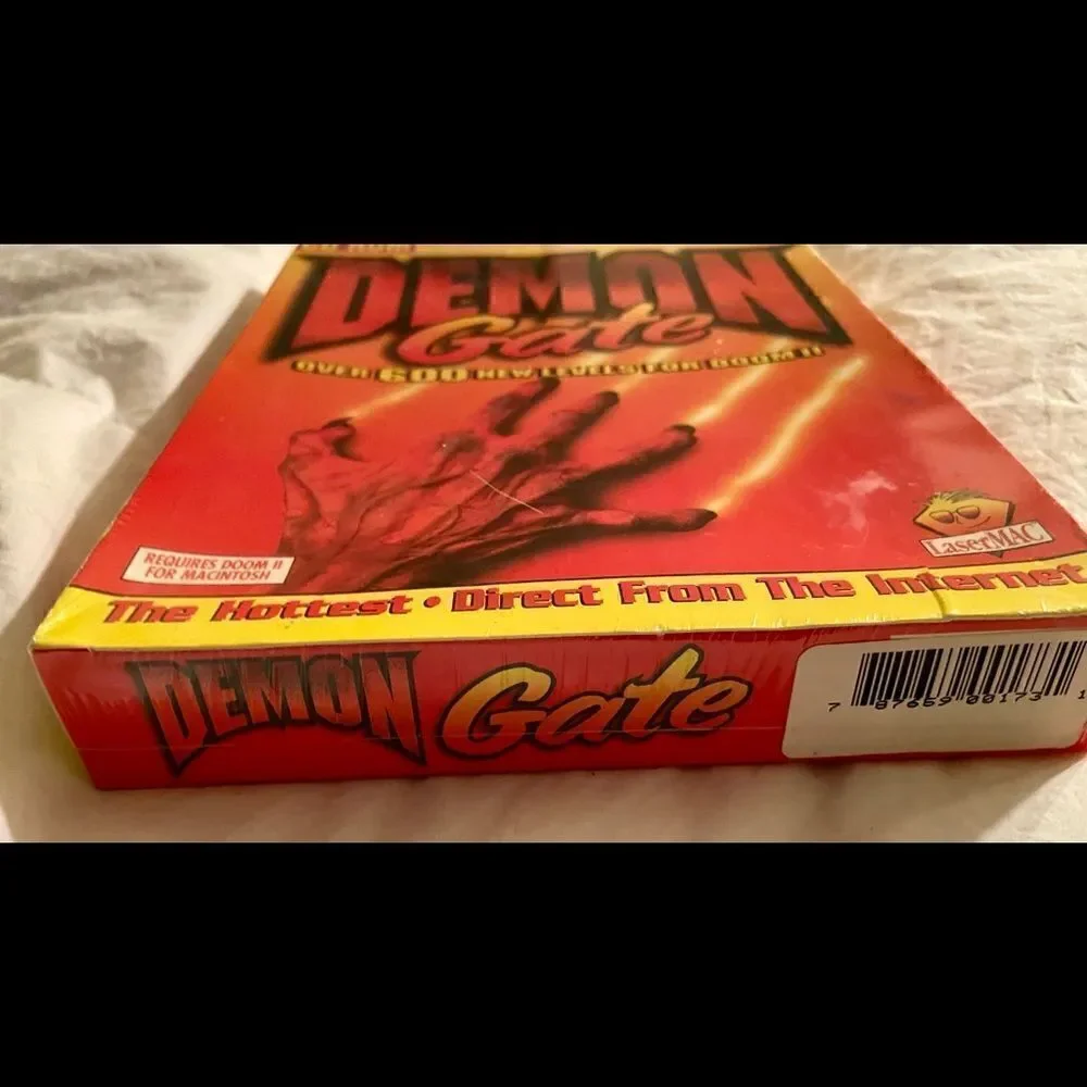 Demon Gate 600 New Levels For Doom II CD-ROM